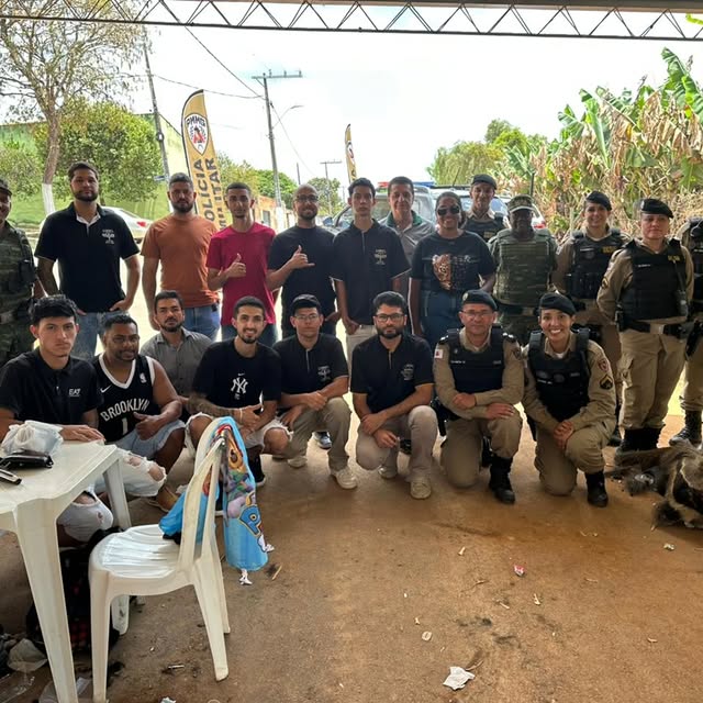 Ação solidária da Reinaldo Barber Shop